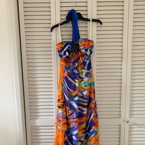 Like new. Sz 6 BCBG Cutout Colorful Maxi Dress